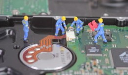 黑客在哪里找漏洞？揭秘合法漏洞挖掘方法与安全防护策略