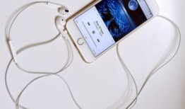 不拿对方手机能查到微信聊天？合法远程查看方法全解析，避免隐私侵权风险