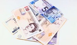 24小时黑客在线qq接单人才网：紧急安全救援还是风险陷阱？揭秘全天候技术服务的真相