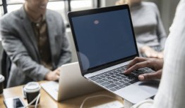 正规黑客在线接单免费24小时：全天候守护您的网络安全，快速解决系统漏洞与数据风险