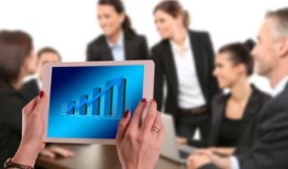 黑客在线qq接单免费：揭露网络黑产陷阱，教你安全防范与正规求助渠道